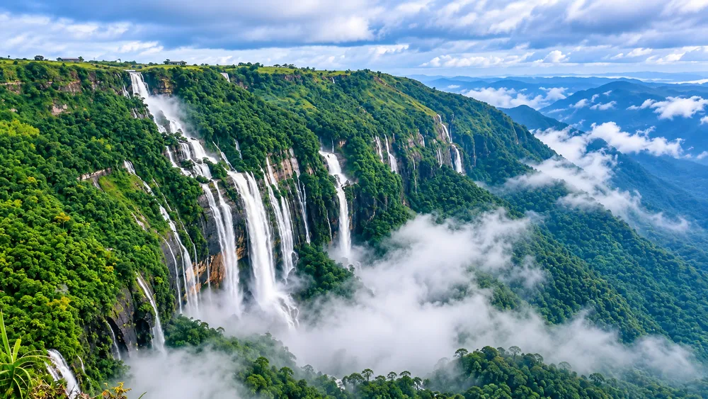 Mawsynram Travel Guide 2026: Places to Visit, Rainfall, Weather & How to Reach